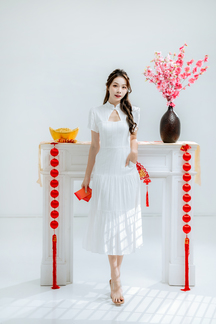 WHITLEE CUT OUT FRONT CHEONGSAM (WHITE)
