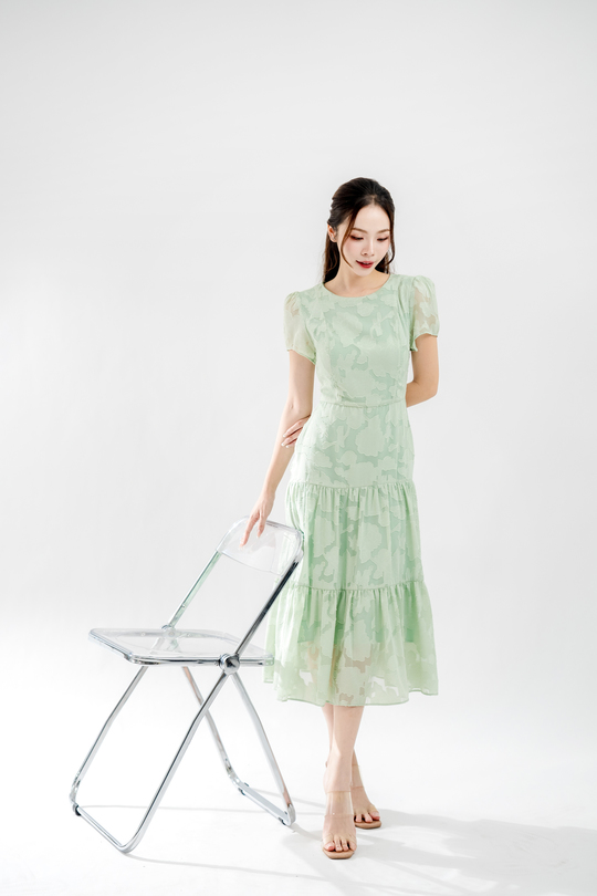 HANNI ROUND NECK TIERED DRESS (MINT)