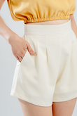 JOIE HIGH WAIST SHORTS (CREAM)