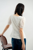 LINDIE FRONT ZIPPER TOP (WHITE)