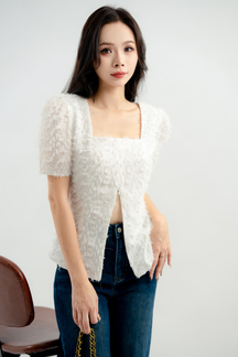 LINDIE FRONT ZIPPER TOP (WHITE)