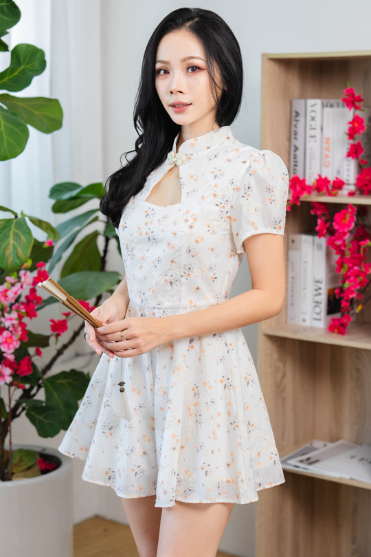 NINGNING CHEONGSAM PLAYSUIT (FLORAL)