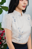 XIA MANDARIN COLLAR CROP TOP (FLORAL)