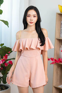 RANIE OFF SHOULDER PLAYSUIT (PINK)