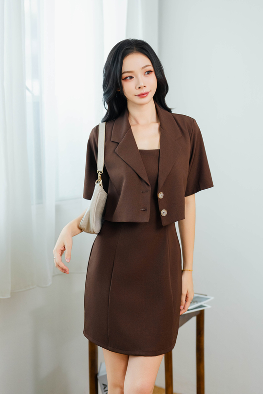 CAMDEN CROPPED BLAZER BLOUSE (BROWN)