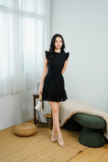 NOA HIGH COLLAR MINI DRESS (BLACK)