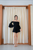BILLA FLOUNCE LONG SLEEVES TOP (BLACK)