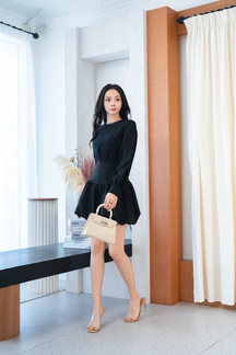 WALDA LONG SLEEVE BLOUSE (BLACK LACE)