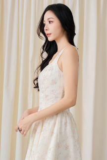 WINTER FLARE MINI DRESS (PINK FLORAL)