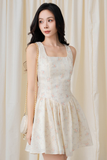 WINTER FLARE MINI DRESS (PINK FLORAL)