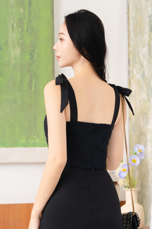 JEARL SELF TIE RIBBON TOP (BLACK)