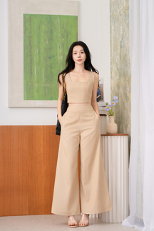 ZOEL U NECK CROP TOP (DESERT SAND)