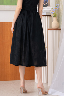 SEEA PLEATED MIDI SKIRT (BLACK)