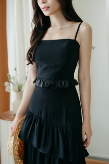 FLORE CAMI PETAL CROP TOP (BLACK)