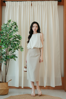 PAYTON BACK SPLIT PENCIL SKIRT (DARK VANILLA)