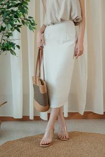 PAYTON BACK SPLIT PENCIL SKIRT (CREAM)