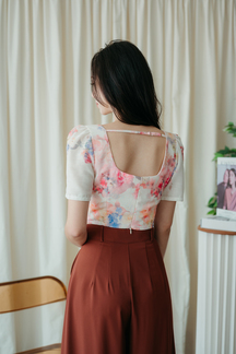 DIORN SWEETHEART CROP TOP (CREAM FLORAL)