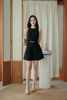 GLADYS ROUND NECK CROP TOP (BLACK)