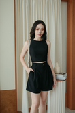 GLADYS ROUND NECK CROP TOP (BLACK)