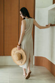 BRIAR SLIT BACK BODYCON DRESS (OAT)