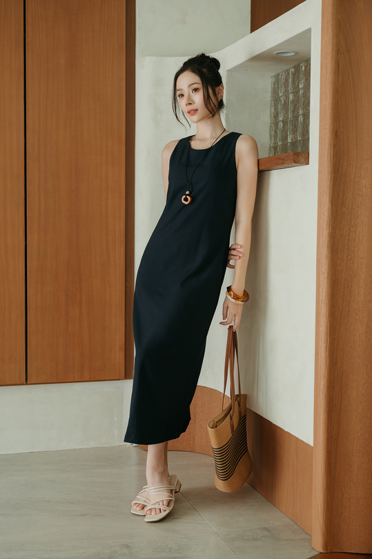 BRIAR SLIT BACK BODYCON DRESS (BLUE)