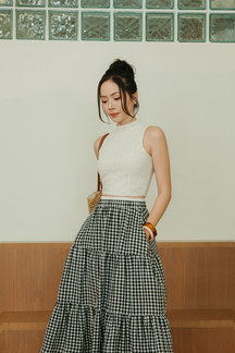 KINKI MOCK NECK CROP TOP (WHITE)