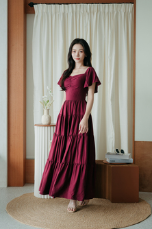 ADELE TIERED MAXI DRESS (MAROON)