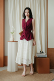 SHIZUE V NECK TWIST FRONT TOP (MAROON)