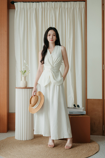 SHIZUE V NECK TWIST FRONT TOP (CREAM)