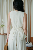 SHIZUE V NECK TWIST FRONT TOP (CREAM)