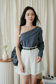 GENEVA SLOPE SHOULDER TOP (BLUE STRIPE)