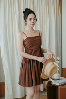 TRACY TIERED MINI DRESS (BROWN)
