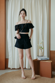 SVEYN HIGH WAISTED SHORTS (BLACK)