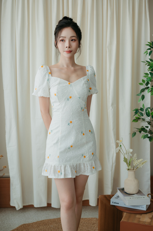 BECKETT RUFFLES MINI DRESS (YELLOW FLOWER)