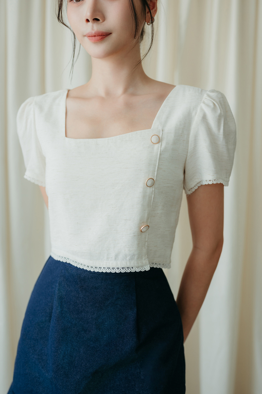 SUTTYN SQUARE NECK CROP TOP (CREAM)