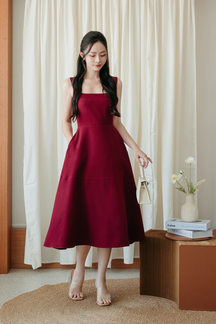 SEVYN U SHAPE MIDI DRESS (RED)