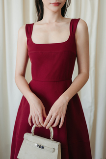 SEVYN U SHAPE MIDI DRESS (RED)