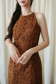 HAYZEE HALTER NECK DRESS (BROWN FLORAL) HAYZEE HALTER NECK DRESS (BROWN FLORAL)