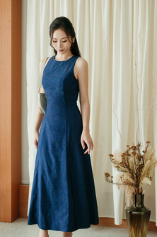 GWENNETTA SLEEVELESS MAXI DRESS (BLUE)