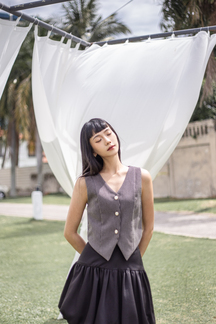 BONNY BUTTON FRONT VEST TOP (BLACK CHECKERED)