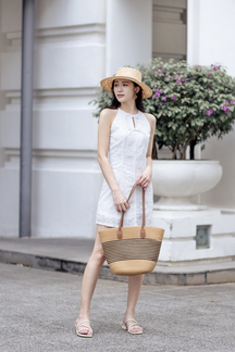 HAE HALTER NECK MINI DRESS (WHITE FLORAL)