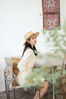 KAMILA FRONT RUCHED CROP TOP (BEIGE)