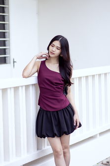 EMA ONE SHOULDER TOP (MAROON)
