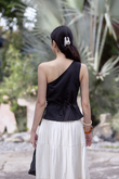 EMA ONE SHOULDER TOP (BLACK)