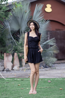 SASHA SWEETHEART RUFFLES TOP (BLACK)