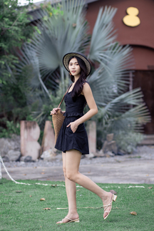 SASHA SWEETHEART RUFFLES TOP (BLACK)