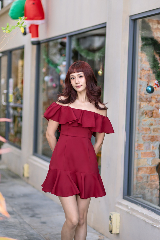 RIANA OFF SHOULDER MINI DRESS (RED)