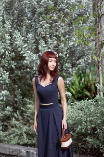 RAFFINA SWEETHEART CROP TOP (DARK BLUE)