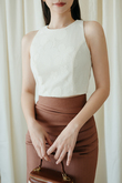 GLADYS ROUND NECK CROP TOP (CREAM FLORAL)