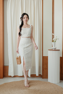 SOREN ZIPPER SIDE SPLIT SKIRT (CREAM)
